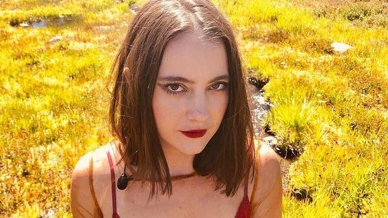 Ex-atriz da Nickelodeon processa ex-marido por agressão sexual na adolescência
