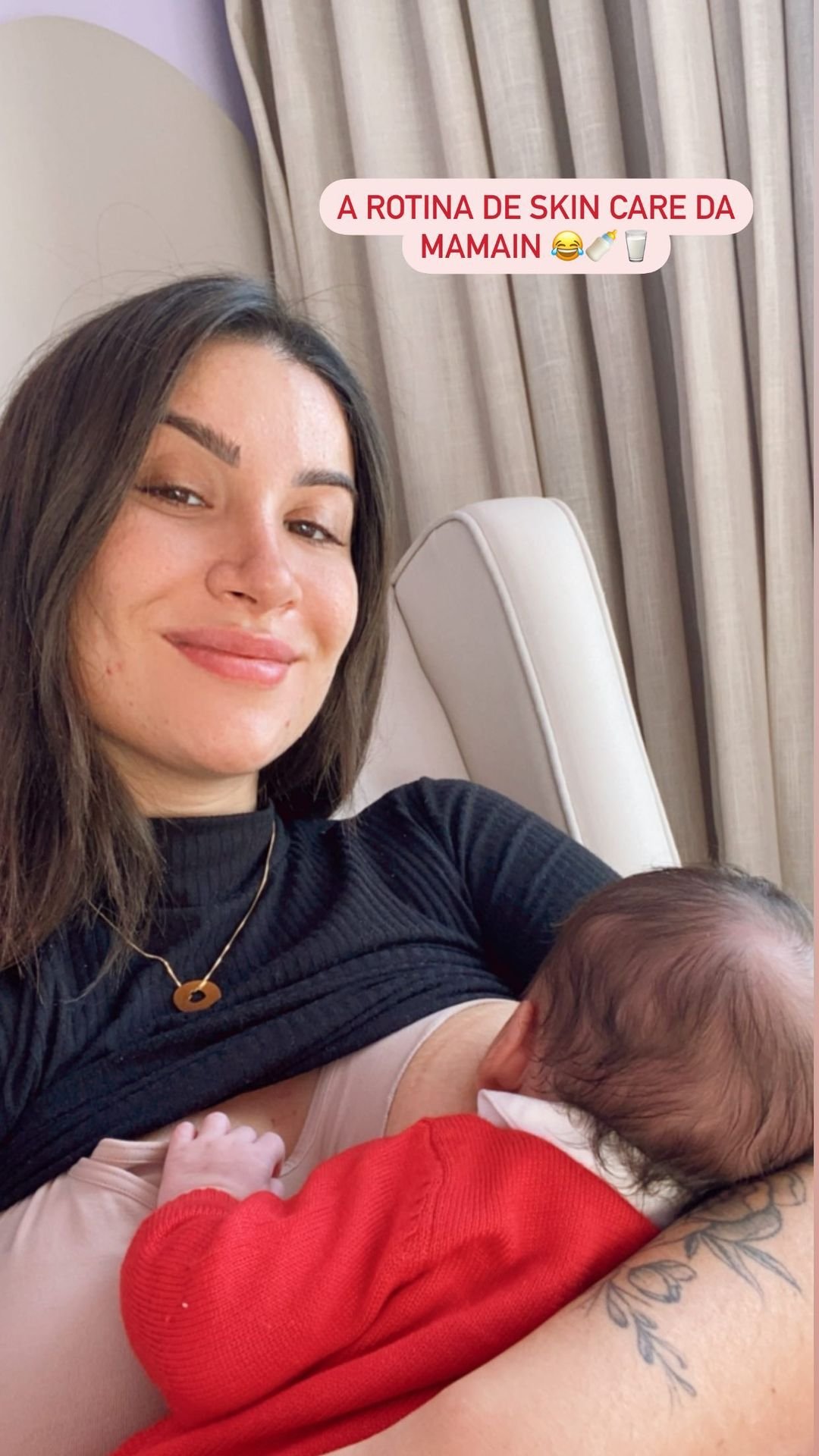 Bianca Andrade posta foto amamentando: ‘Rotina de skincare da mamãe’