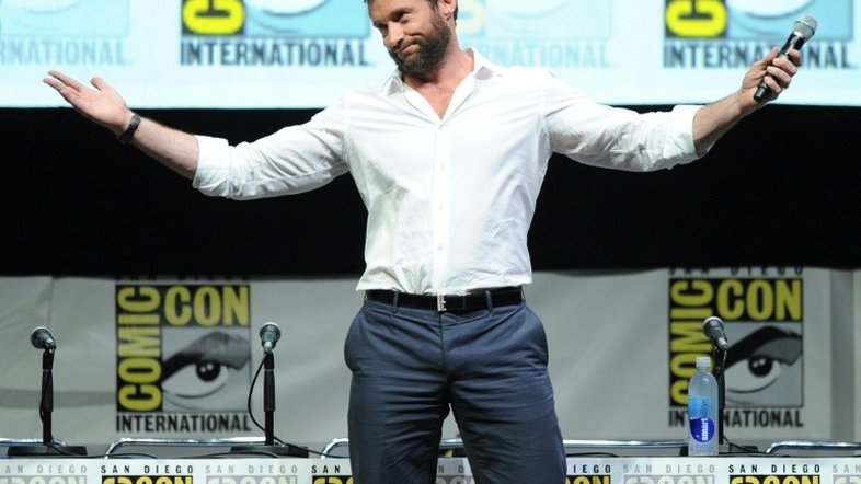 Hugh Jackman vive um futuro distópico em seu novo filme, 'Reminiscence'