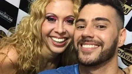 Bailarino de Joelma fala sobre aprovação da cantora na carreira com pornô gay