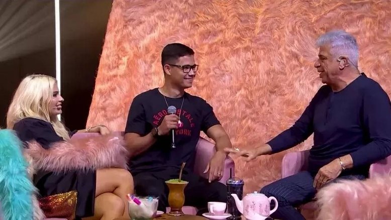 Lulu Santos se declara para o marido e desabafa: ʽPassei anos enrustidoʽ
