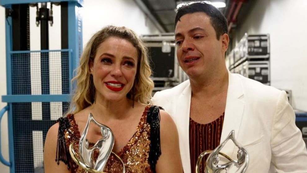 Paolla Oliveira admite constrangimento com vitória na 'Super Dança dos Famosos'