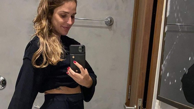 Grávida, Rafa Brites admite se cobrar um padrão de beleza: ‘Doença’