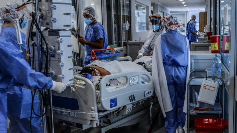 Nova variante Mu gerou onda mais mortal de Covid-19 na Colômbia