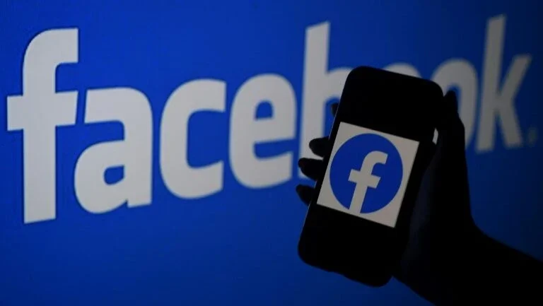 Facebook anuncia programa de investimento em veículos de notícias no Brasil