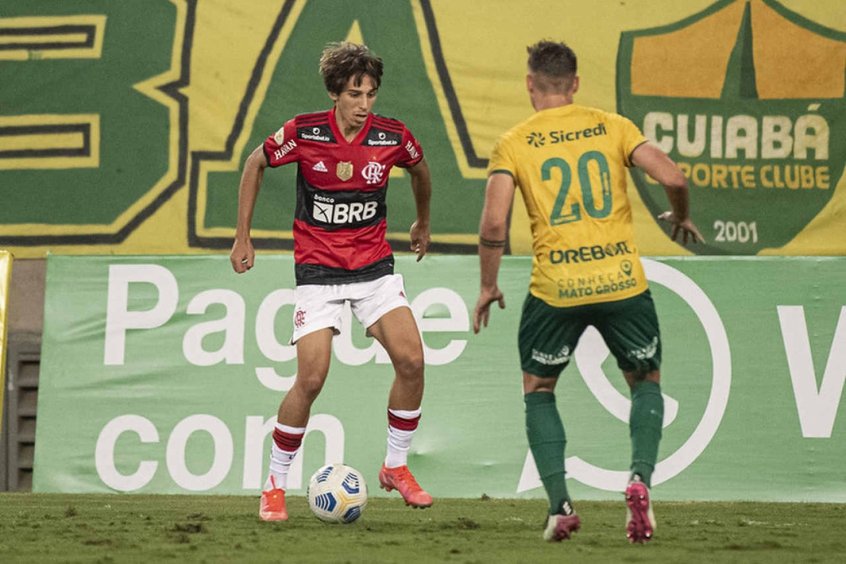 Com passagem pelo time principal do Flamengo, garoto do Ninho é convocado pela Seleção Sub-18