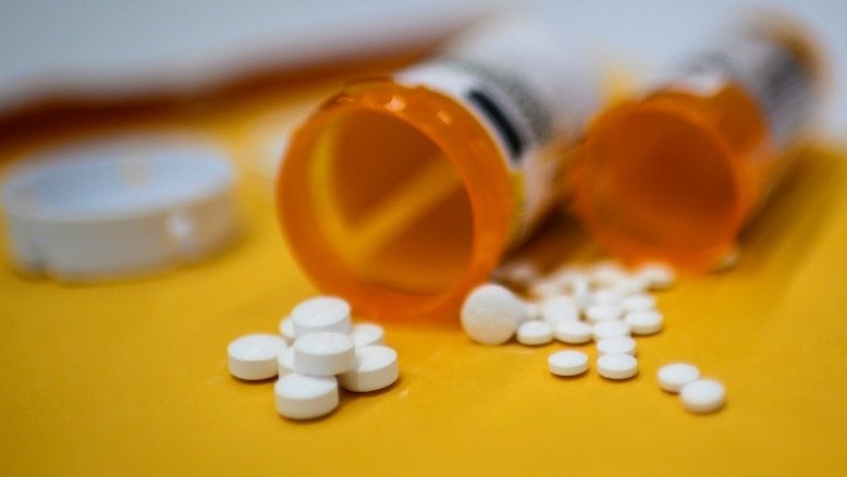 Justiça dos EUA aprova plano de dissolução do laboratório Purdue por crise de opioides