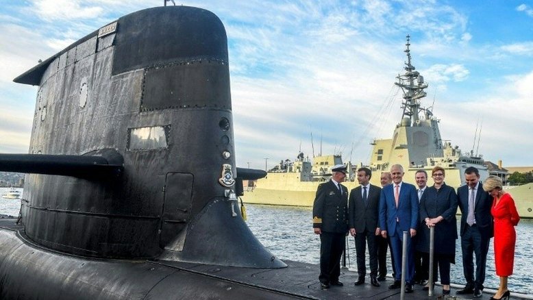 Austrália mergulha entre duas águas desconhecidas com submarinos nucleares