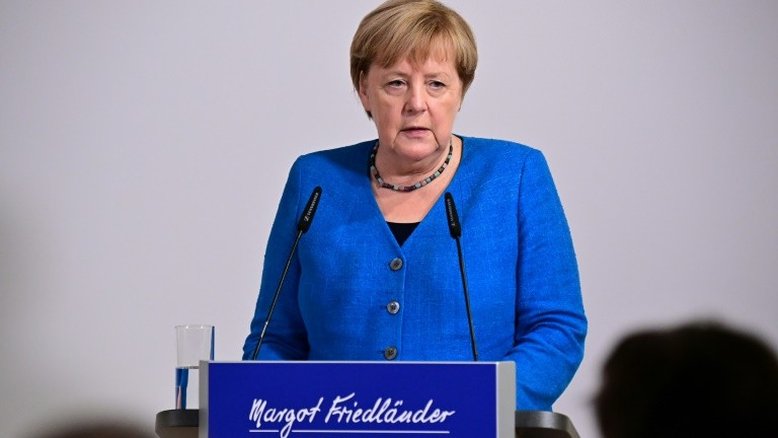 Angela Merkel e sua identificação tardia com o feminismo