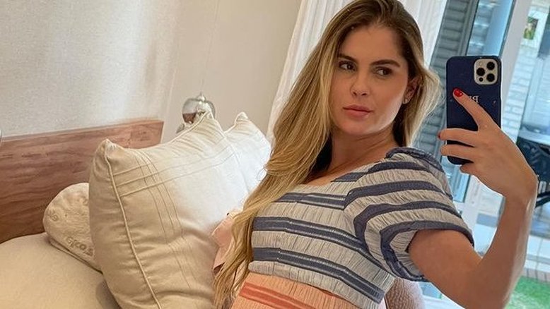 Grávida de gêmeos, Bárbara Evans enfrenta complicações com um dos embriões