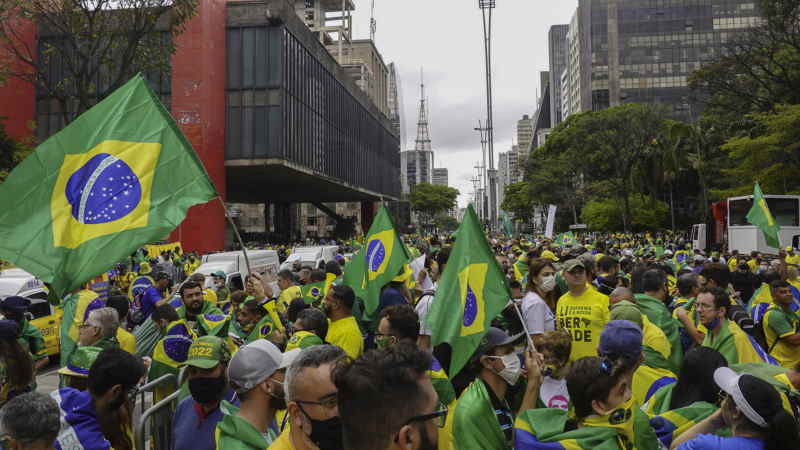 Após prever atentado contra Lula, sensitiva faz previsões sobre bolsonaristas