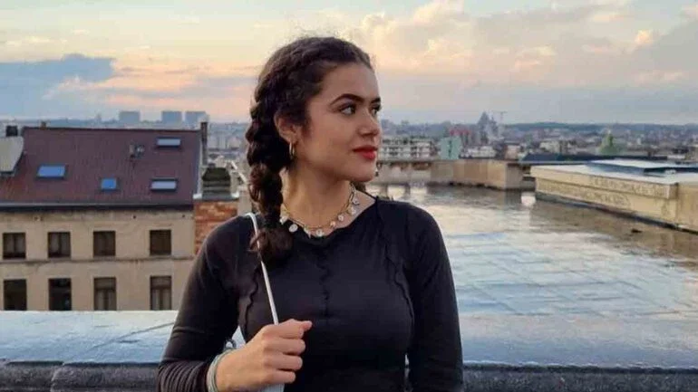 Maisa fala de saudade do namorado: ‘Queria estar de dengos’