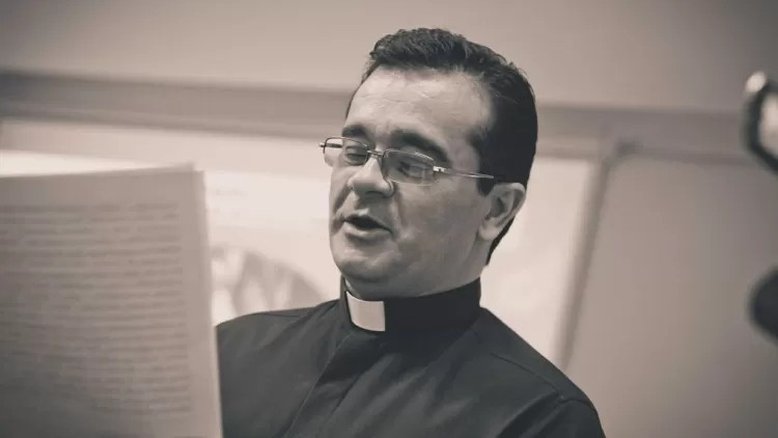 Padre é acusado de assédio sexual contra 8 monges em MG