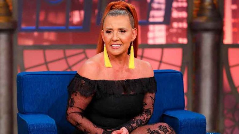 Rita Cadillac revela que descobriu mãe biológica após erro de Sonia Abrão