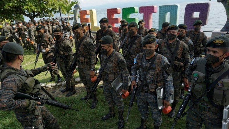Militares vão a povoado indígena guatemalteco após protesto contra mineradora suíça