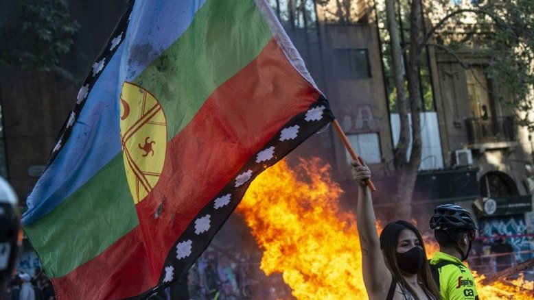 Chile comemora 2º aniversário de manifestação histórica em Santiago