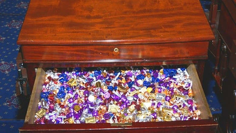 'Mesa dos doces': a arma secreta dos senadores americanos