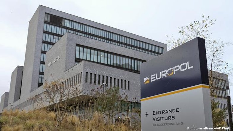 Ação internacional da Europol prende 150 suspeitos de crimes na dark web