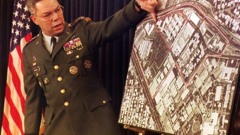 Colin Powell, um herói de guerra atormentado pela invasão do Iraque