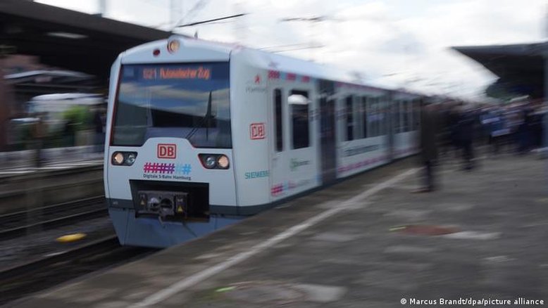 Hamburgo estreia trem totalmente autônomo