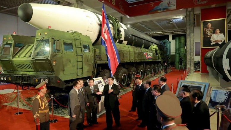 Coreia do Norte acusa EUA de 'discurso duplo' por teste de míssil