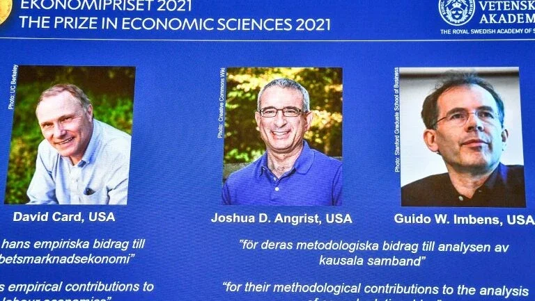 Trio de especialistas da economia experimental ganha Nobel