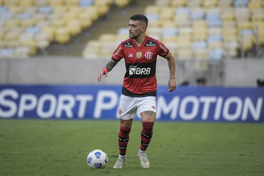 Flamengo espera contar com Arrascaeta e David Luiz contra o Atlético-MG; veja a situação no DM