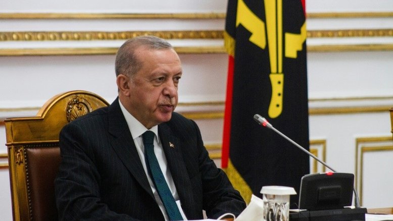 Erdogan ameaça expulsar dez embaixadores após pedido para libertar opositor turco