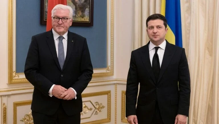 Presidentes de Israel e da Alemanha homenageam vítimas da Shoá na Ucrânia
