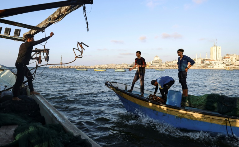Pescadores de Gaza lutam para trabalhar sob o bloqueio de Israel