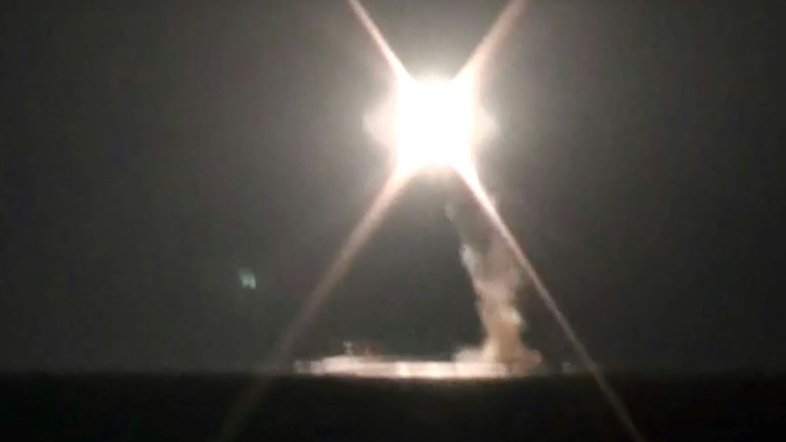 Rússia faz teste bem-sucedido de míssil hipersônico de submarino