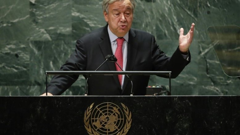 Chefe da ONU critica acesso desigual a vacinas