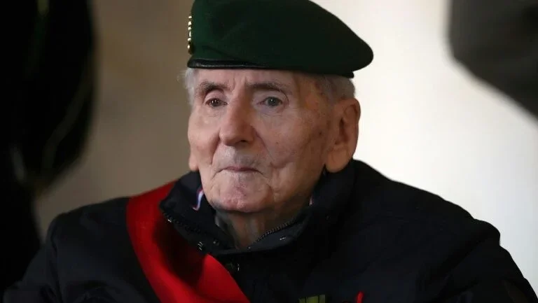 Morreu o último 