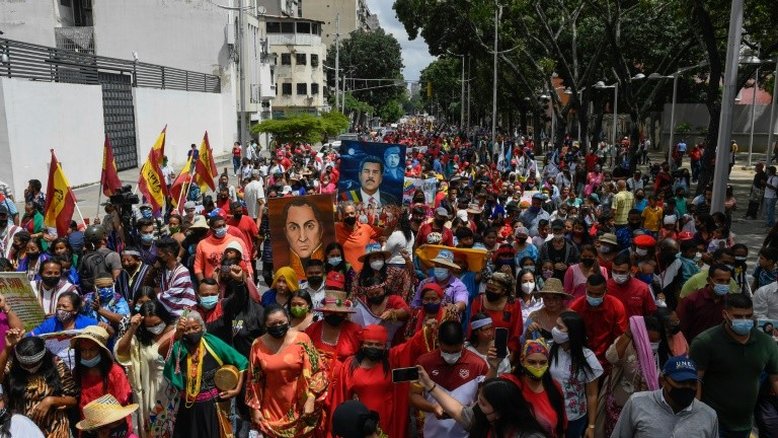 Espanha 'ofende memória' da América Latina ao celebrar 12 de outubro, critica Maduro