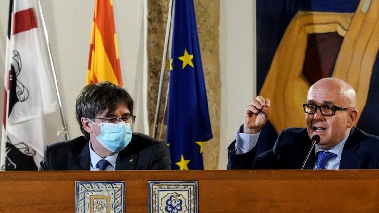 Tribunal espanhol exige fiança milionária de ex-líderes catalães