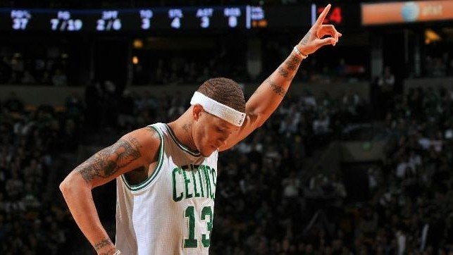 Ex-jogador da nba diz ser o presidente, jesus e melhor do que lebron e jordan