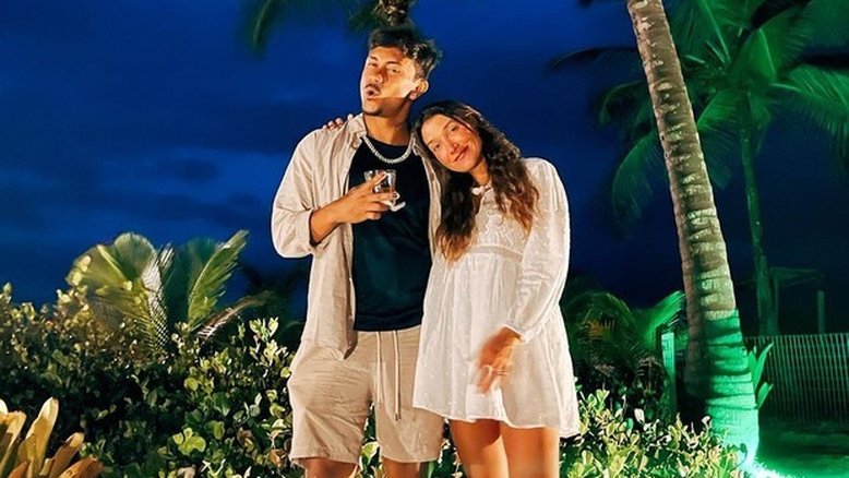 Gabriela Pugliesi e Xamã comemoram aniversário juntos na Bahia: "Dia todo nosso"