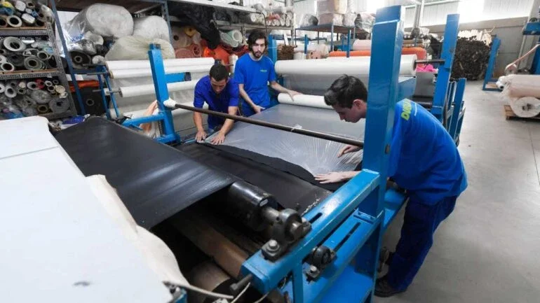 Indústria Empresa Dublauto Gaúcha