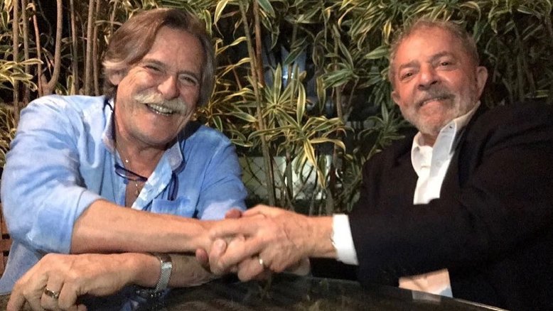 José de Abreu demonstra preocupação com Lula após presidenciável do Equador ser assassinado