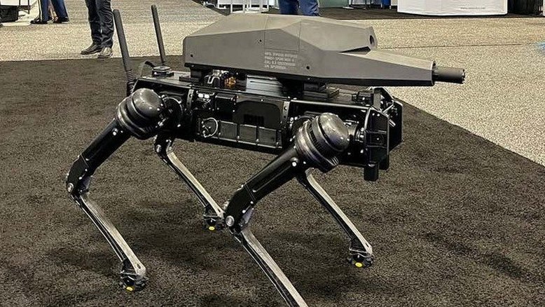 Empresa cria robô equipado com sniper e negocia com governo dos EUA