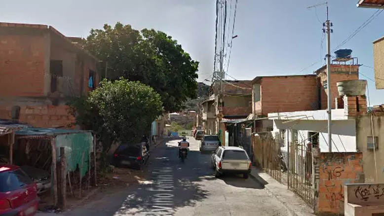 MG: Idoso é encontrado morto com perfurações no corpo e pênis mutilado