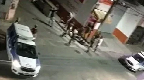 Festa de rua termina com 5 mortos e 13 feridos em Salvador