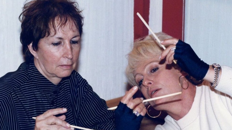 'Acho que única amiga que minha mãe teve', diz Xuxa em foto da mãe com Ana Maria Braga