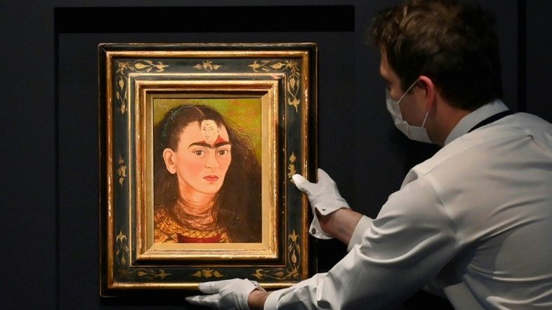 Frida Kahlo, uma obsessão que quebra recordes e se mantém viva com imagens inéditas