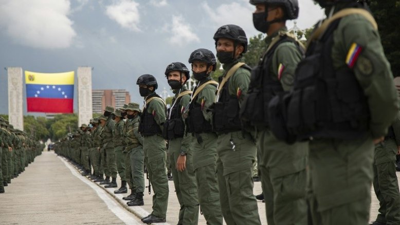 Mais de 350.000 militares e policiais irão vigiar as eleições na Venezuela