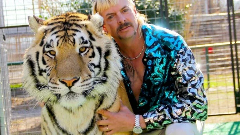 Joe Exotic fala da prisão em 