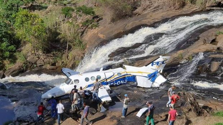 Avião que caiu com Marília Mendonça não tem caixa-preta, diz Cenipa