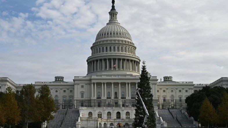 Congresso dos EUA tem agenda cheia antes das festas