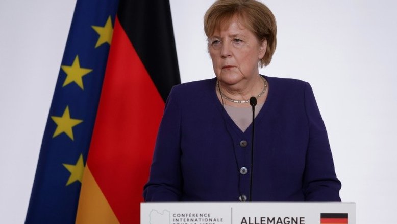 Merkel pede esforço nacional para acabar com nova onda de covid-19