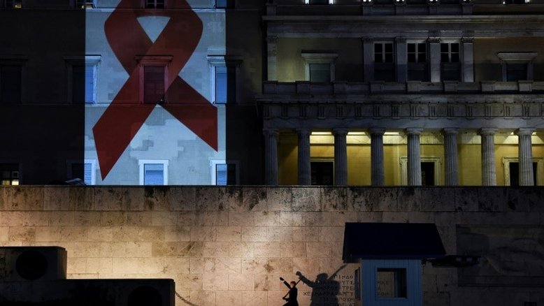 Após anos de pesquisas, ainda não há vacina contra a aids